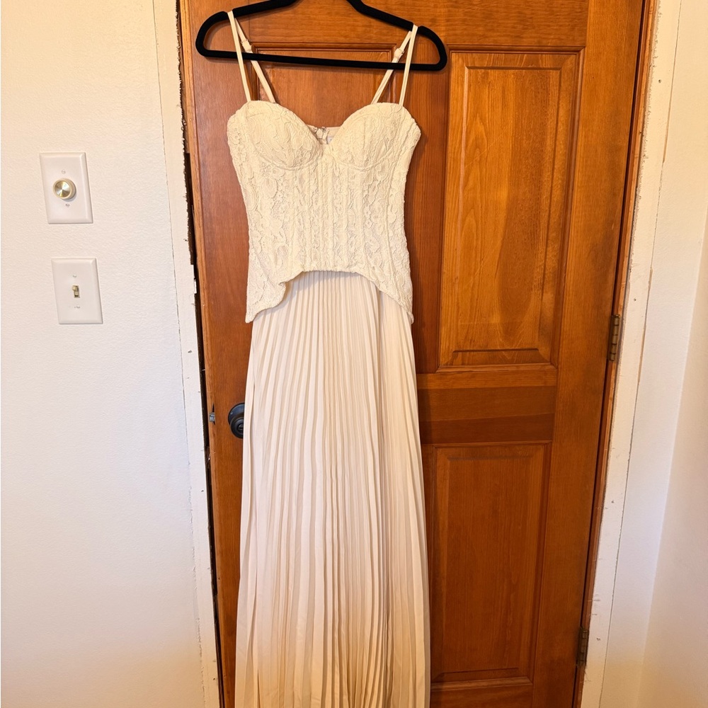 Daniella Lace Corset Pleated Maxi Dress